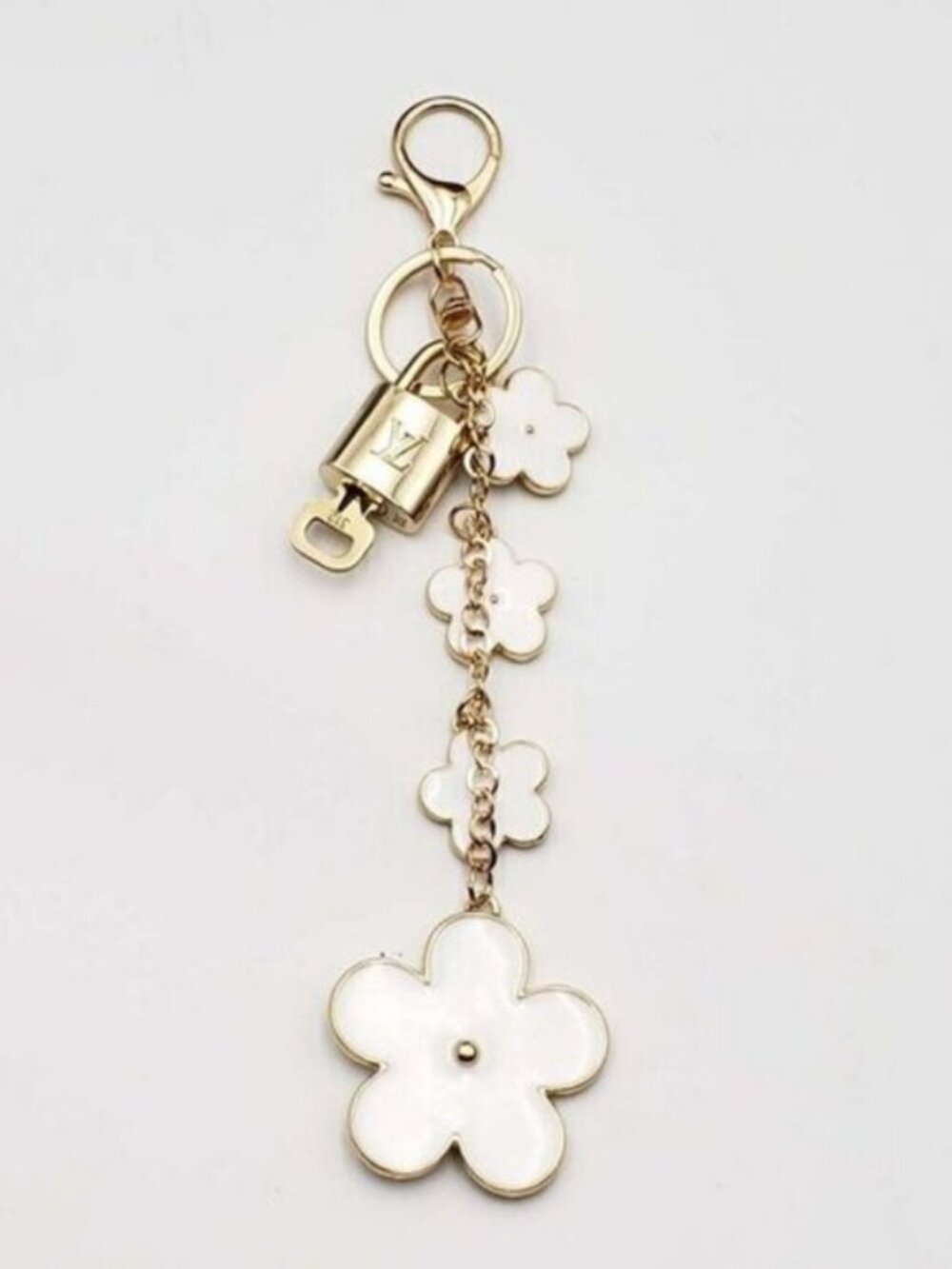 Louis Vuitton Gold Lock 🔒 Authentic LV Key + Unbranded Flower Bag Charm - Picture 2 of 6